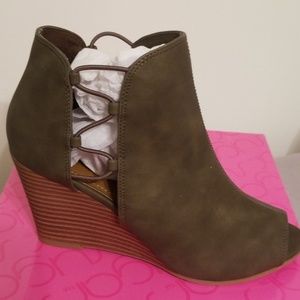 Sugar Brand New Wedge Shoes